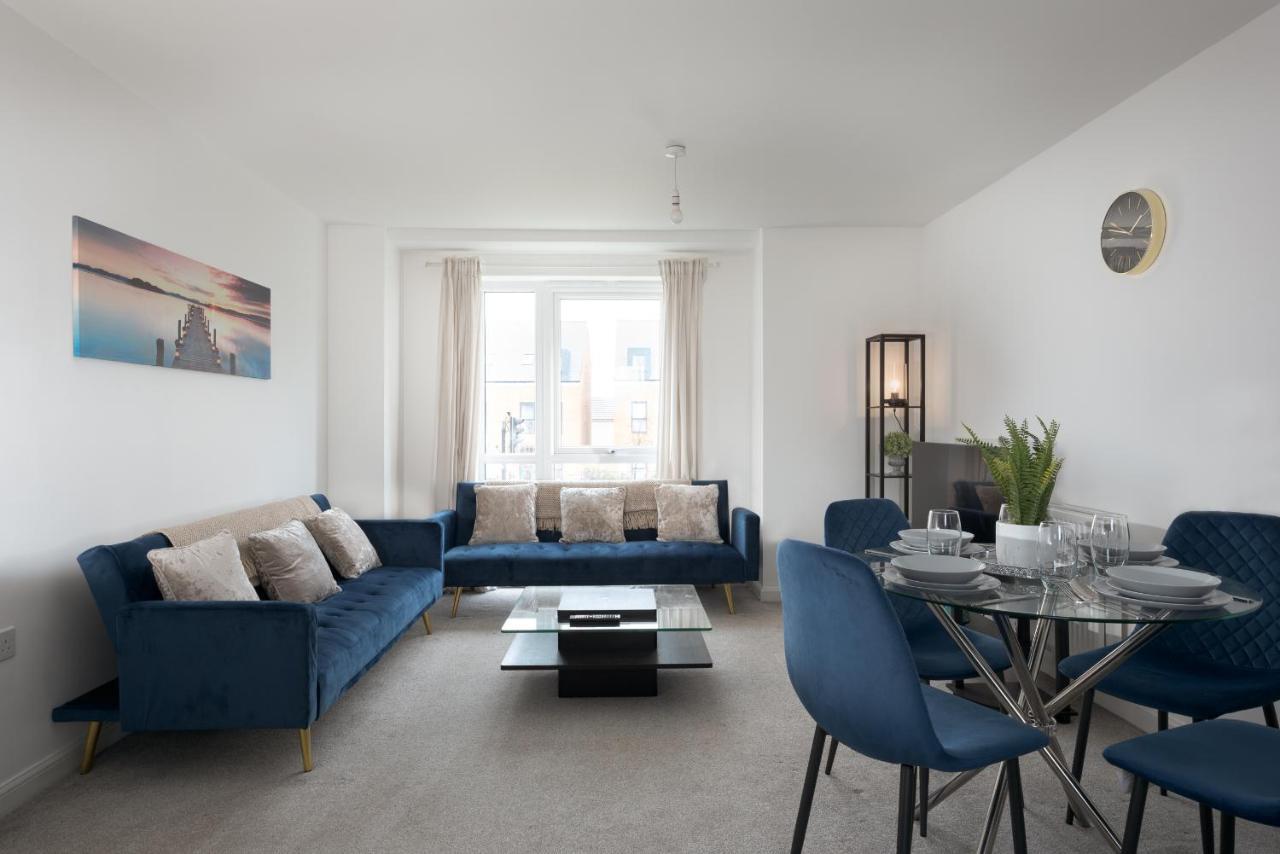 Two Bedroom Apartment - Milton Keynes By Aryas Properties Broughton  Екстер'єр фото